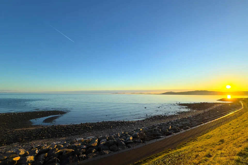 Sunrise on Boxing Day