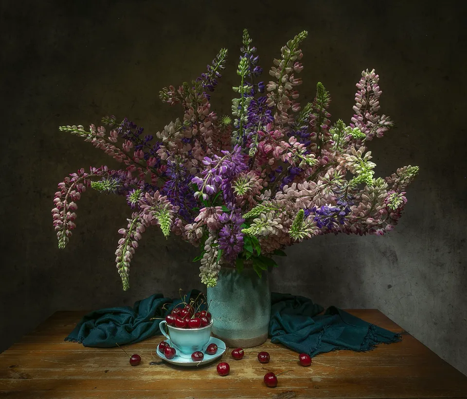 Tatiana Fedenkova · still life · flowers · cloth